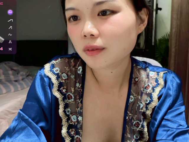 foxsusu live cam on BongaCams