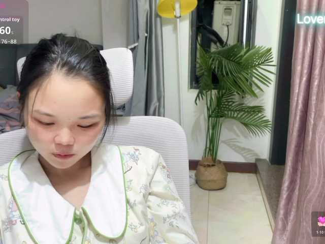 foxsusu live cam on BongaCams