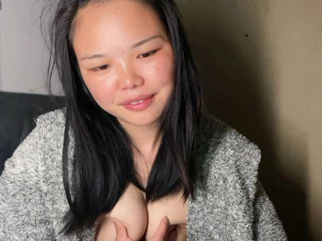 foxsusu's BongaCams show and profile