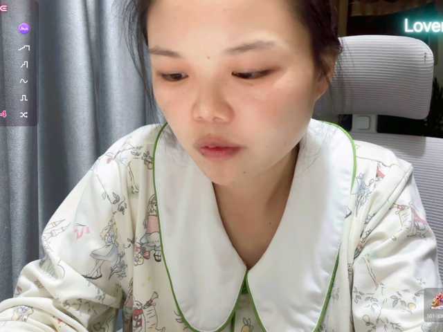 foxsusu live cam on BongaCams
