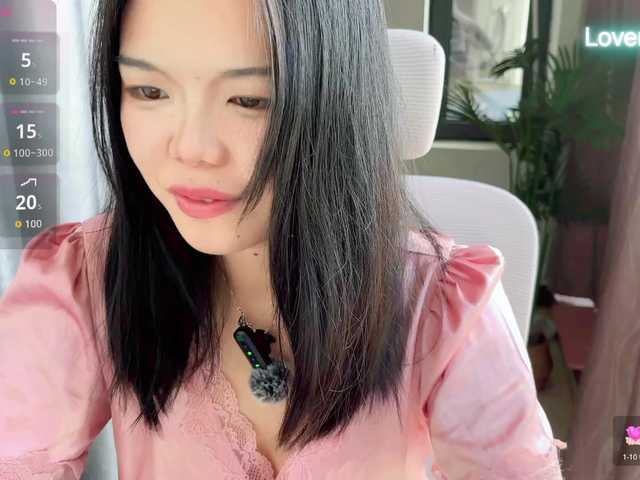 foxsusu live cam on BongaCams
