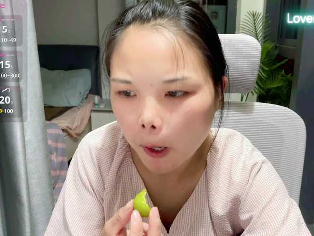 foxsusu live cam on BongaCams