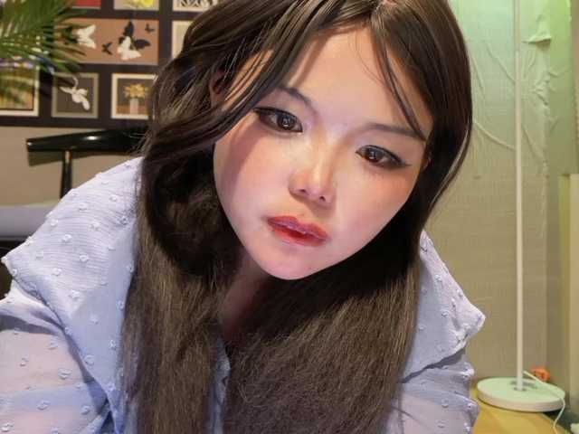 foxsusu's BongaCams show and profile