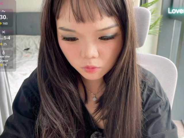 foxsusu live cam on BongaCams