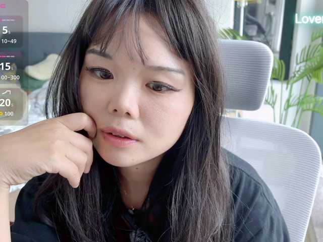 foxsusu live cam on BongaCams