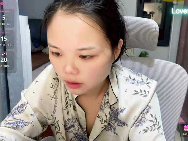 foxsusu live cam on BongaCams