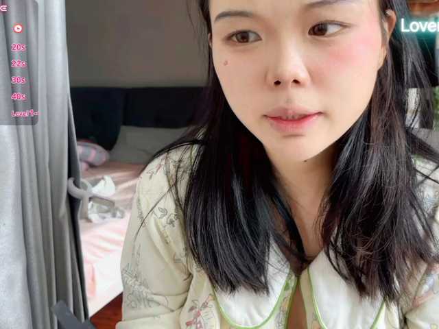 foxsusu live cam on BongaCams