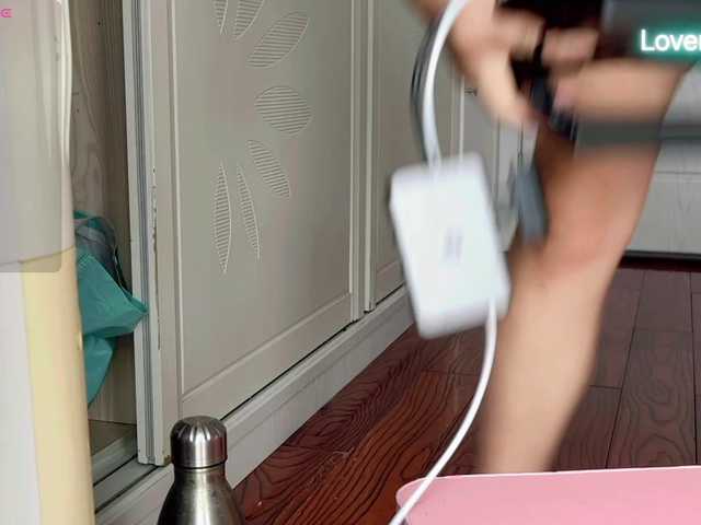 foxsusu live cam on BongaCams