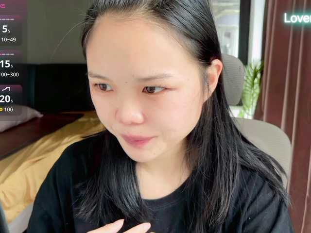 foxsusu live cam on BongaCams