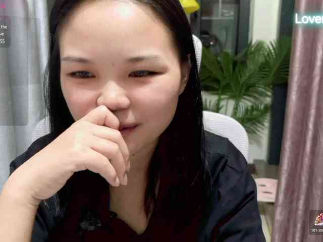 foxsusu Live Webcam on BongaCams