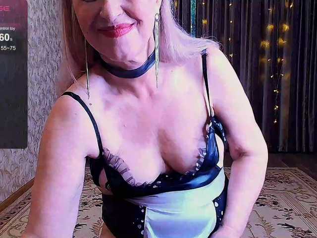 SaraSmith live cam on BongaCams