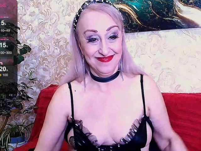 SaraSmith live cam on BongaCams