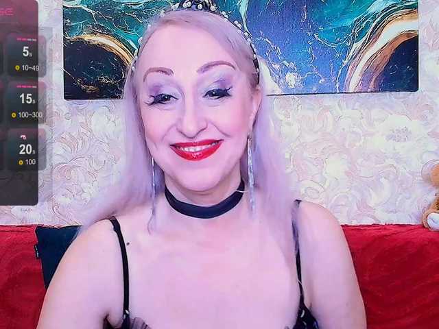 SaraSmith live cam on BongaCams