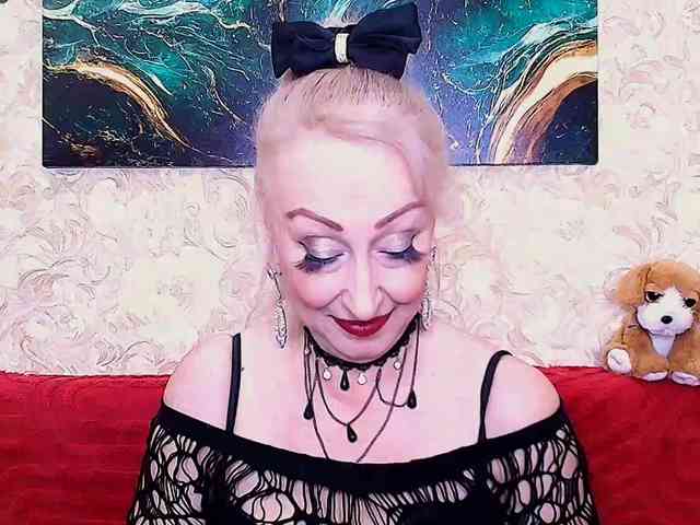 SaraSmith webcam