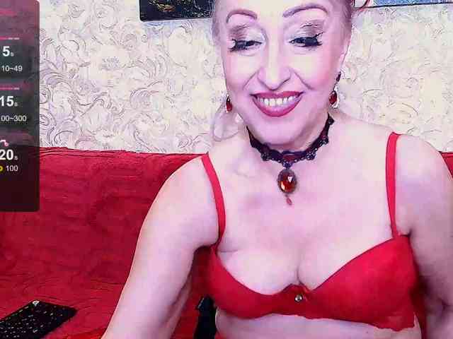SaraSmith webcam
