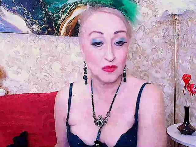 SaraSmith webcam