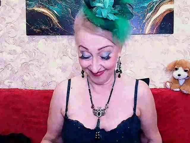 SaraSmith webcam
