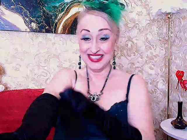 SaraSmith webcam