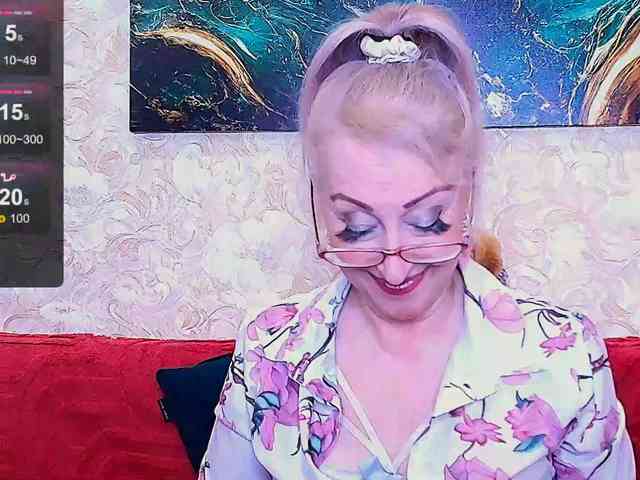 SaraSmith webcam