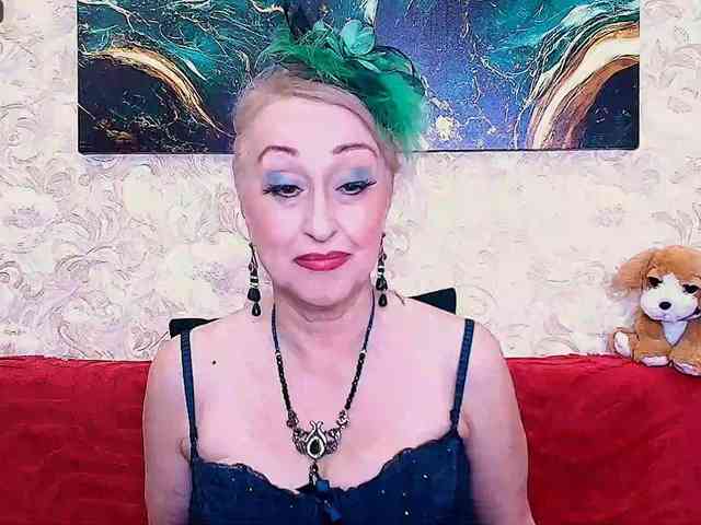 SaraSmith webcam