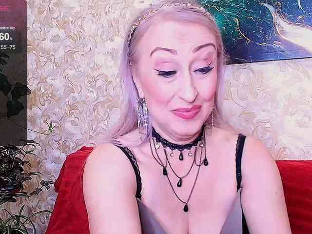 SaraSmith webcam