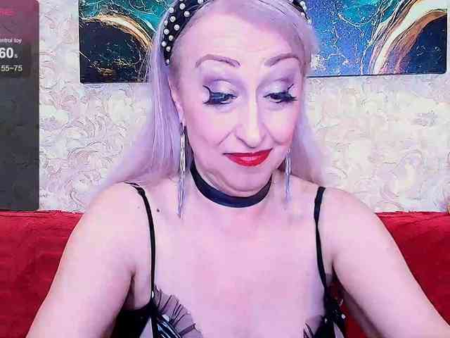 SaraSmith webcam