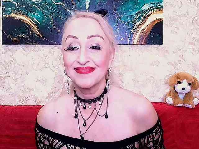 SaraSmith webcam