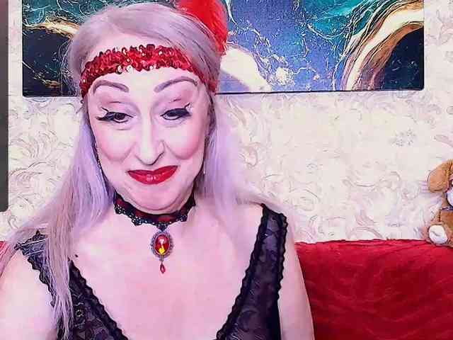 SaraSmith webcam