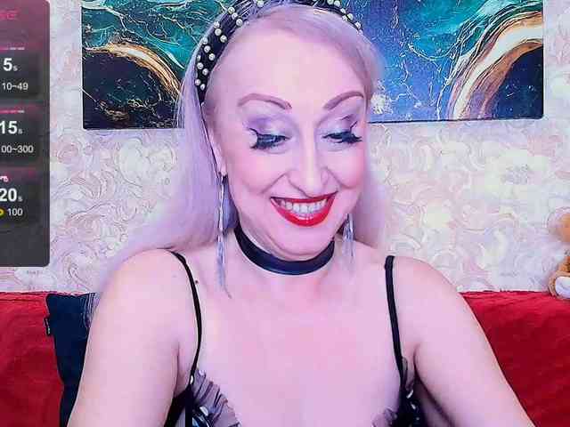 SaraSmith webcam