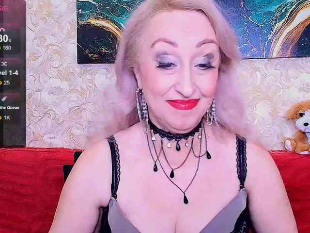 SaraSmith webcam