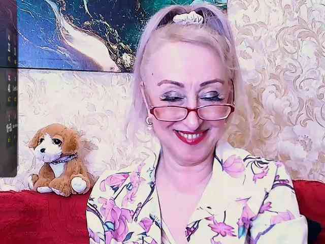 SaraSmith webcam