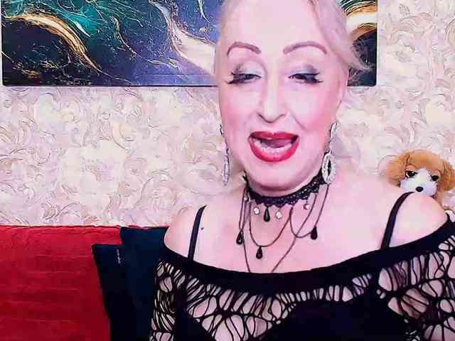 SaraSmith webcam