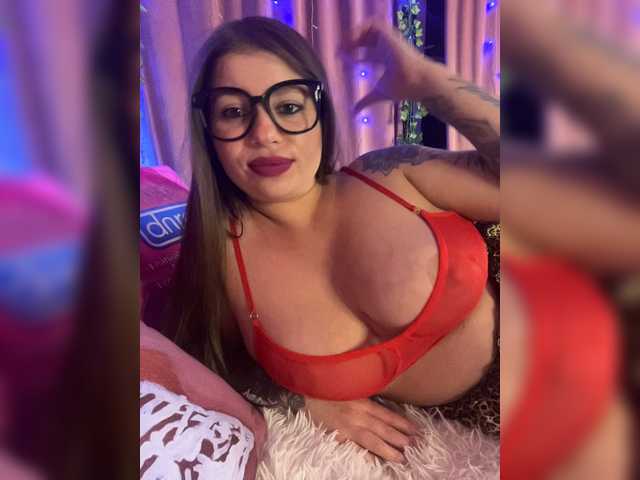 ELIZABETH-PLANET live cam on BongaCams