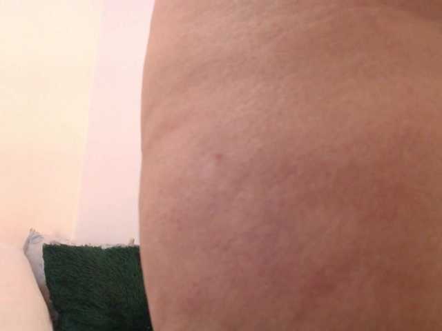 adelen-smith live cam on BongaCams