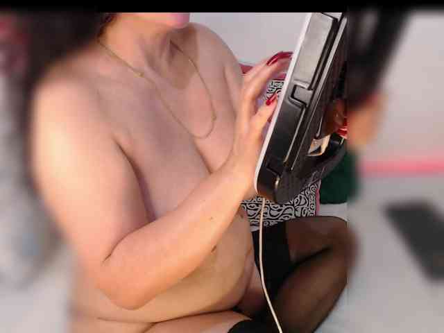 adelen-smith webcam