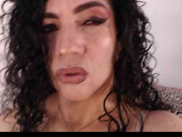 adelen-smith webcam