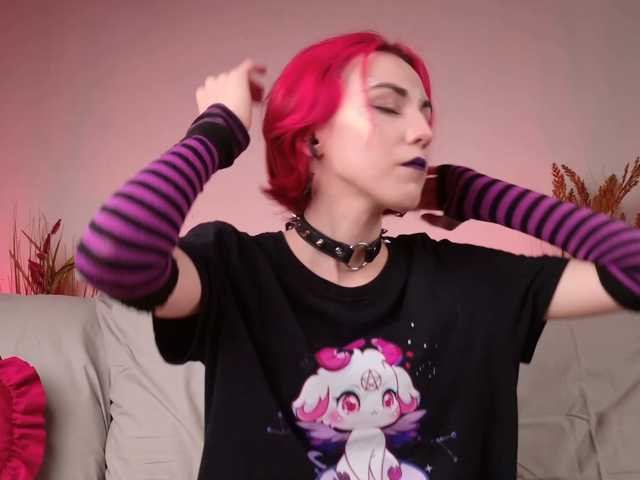 ShenRi live cam on BongaCams