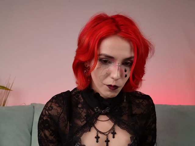 ShenRi live webcam show