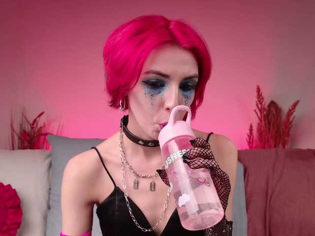 ShenRi live cam on BongaCams