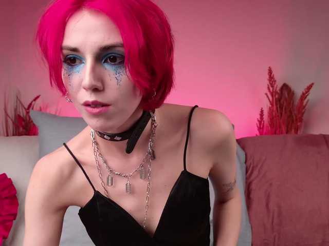 ShenRi live cam on BongaCams