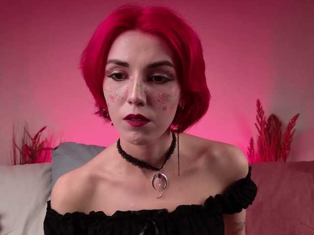 ShenRi live cam on BongaCams