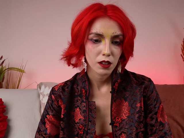 ShenRi live webcam show