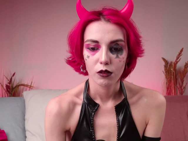 ShenRi live cam on BongaCams
