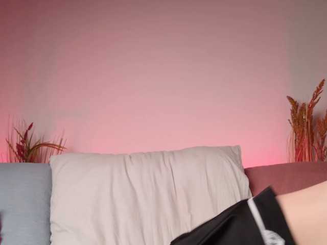 ShenRi live cam on BongaCams