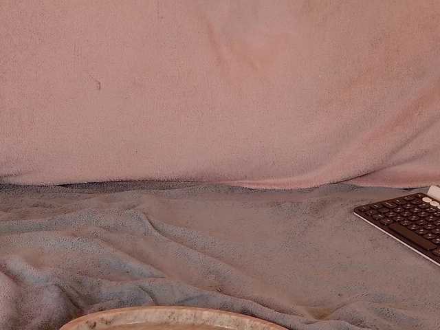 ShenRi's BongaCams show and profile