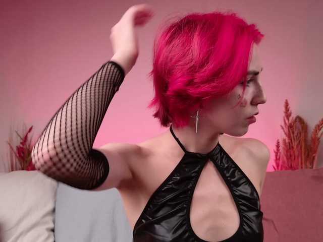ShenRi live cam on BongaCams