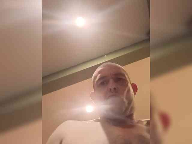 Bobbyg79 Sex Cam Show