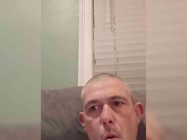 Bobbyg79 Sex Cam Show