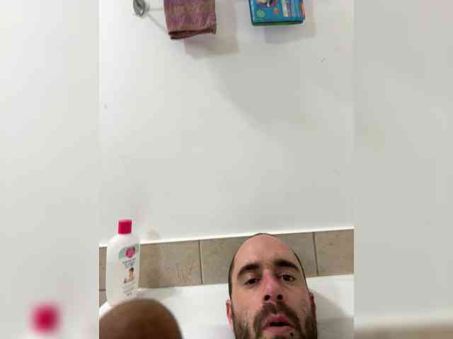 Kevmaster69 Live Webcam on BongaCams