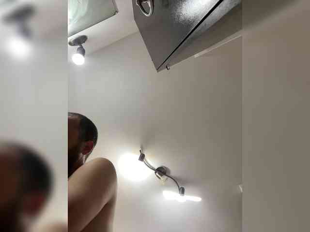 Kevmaster69 Sex Cam Show